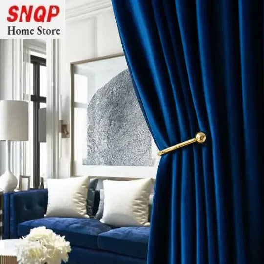 Rideau en velours bleu royal à ombrage modulable