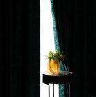 Rideau occultant vert en velours vintage pour salon