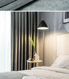 Rideau occultant en velours gris traditionnel