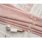 Rideau occultant en velours rose, sur mesure